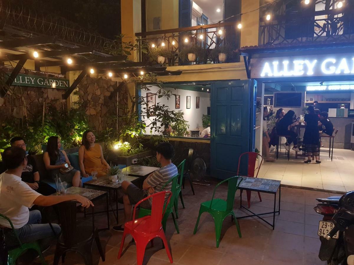 Alley Garden Homestay ハノイ市 エクステリア 写真