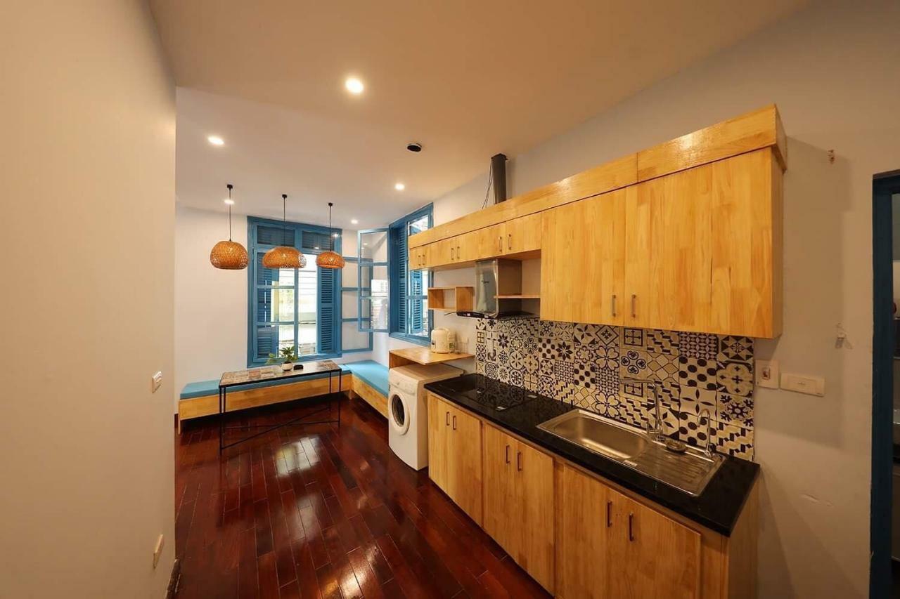 Alley Garden Homestay ハノイ市 エクステリア 写真